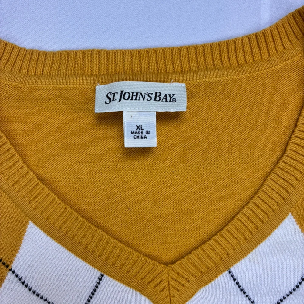 St. John's Bay Men's Yellow/Gray/White Argyle Crewneck Sweater